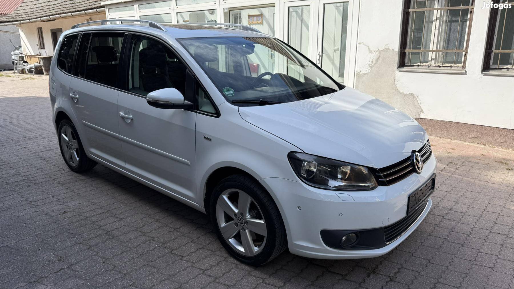 Volkswagen Touran 1.4 TSI Highline DSG [7 szemé...
